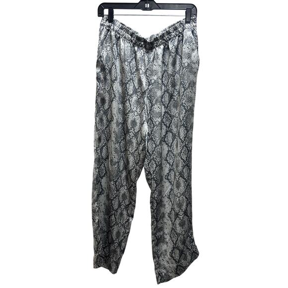 Victoria's Secret Loungewear Pajama Pants L Animal Print Zebra Satiny Pull On - Picture 4 of 9